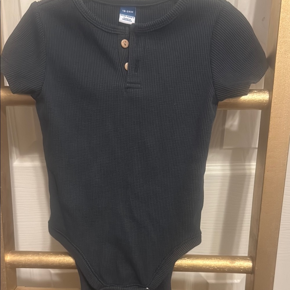 Old Navy Black Ribbed Kids Bodysuit